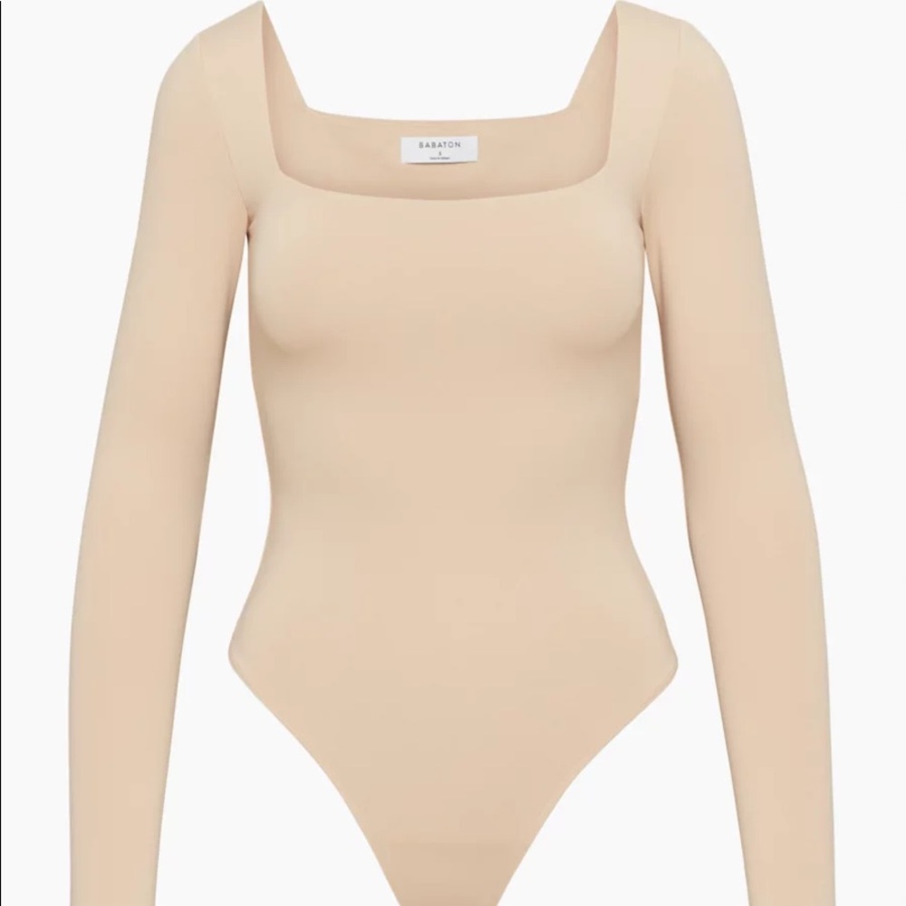 Babaton Contour Squareneck Longsleeve Bodysuit
